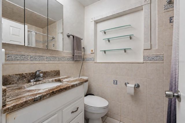 218 PARK RIDGE AVENUE, Temple Terrace, FL 33617