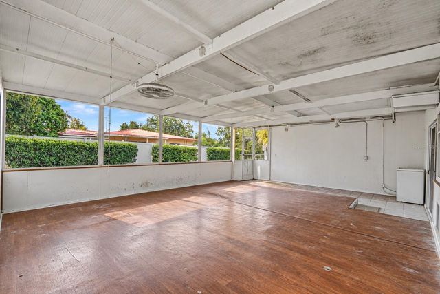 218 PARK RIDGE AVENUE, Temple Terrace, FL 33617