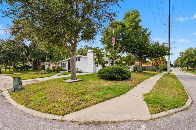 218 PARK RIDGE AVENUE, Temple Terrace, FL 33617