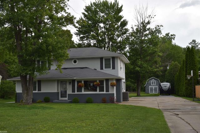 481 Michigan Avenue, Marysville, MI 48040