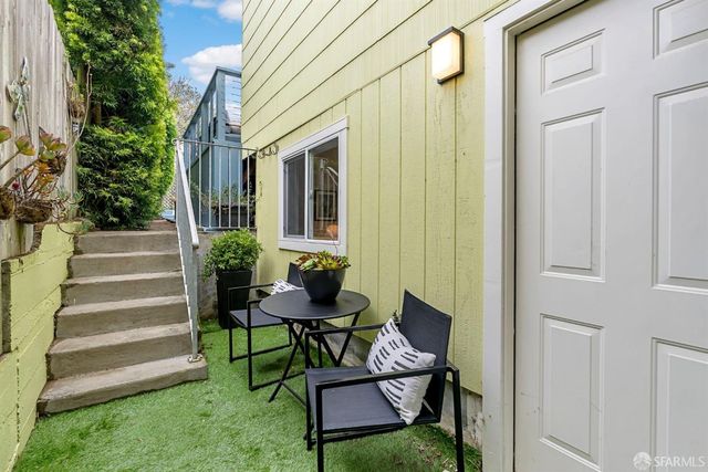 2562 26th Avenue, San Francisco, CA 94116