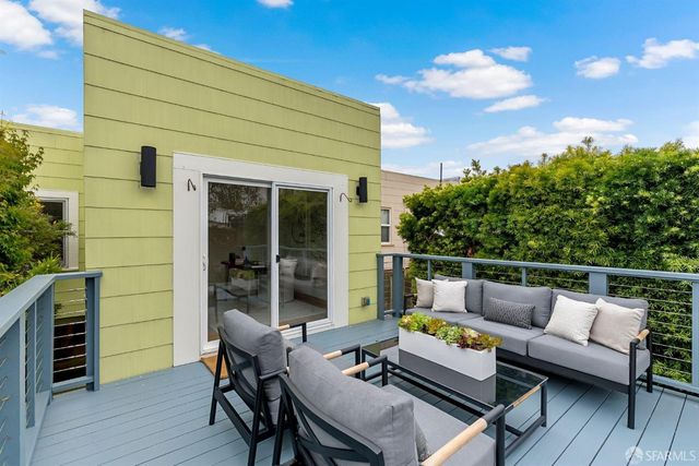 2562 26th Avenue, San Francisco, CA 94116