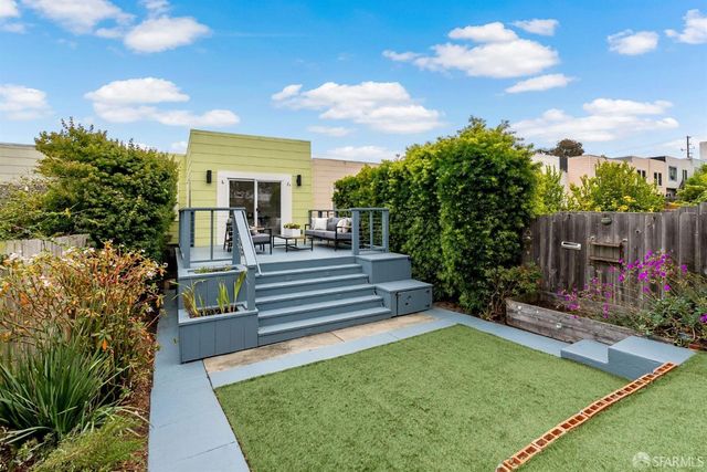 2562 26th Avenue, San Francisco, CA 94116