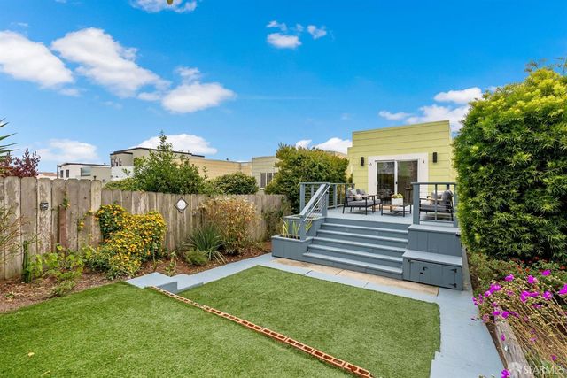 2562 26th Avenue, San Francisco, CA 94116