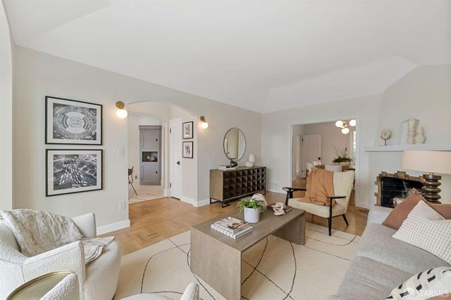 2562 26th Avenue, San Francisco, CA 94116