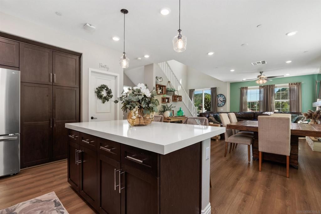 Image 11 of property listing at 21516 Harmony Village, Escondido, CA 92029