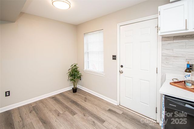 8839 Hunter Ridge Drive, Charlotte, NC 28226