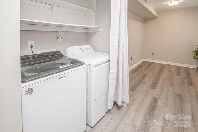 8839 Hunter Ridge Drive, Charlotte, NC 28226