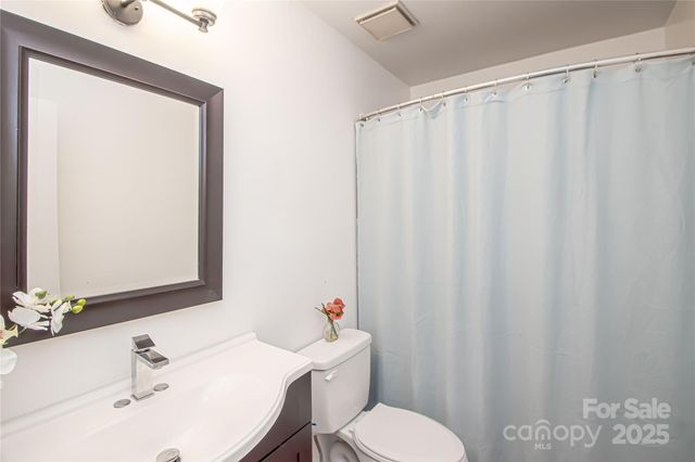 8839 Hunter Ridge Drive, Charlotte, NC 28226