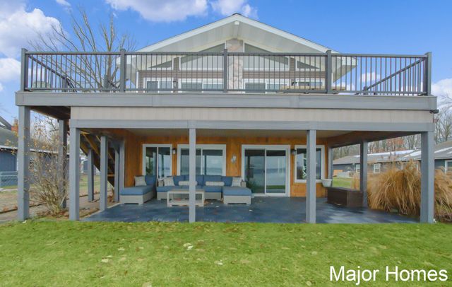 3179 Sandy Beach Street, Wayland, MI 49348