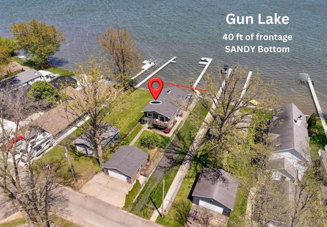 3179 Sandy Beach Street, Wayland, MI 49348