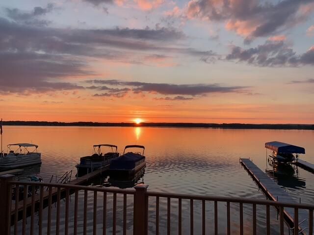 3179 Sandy Beach Street, Wayland, MI 49348