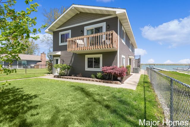 3179 Sandy Beach Street, Wayland, MI 49348