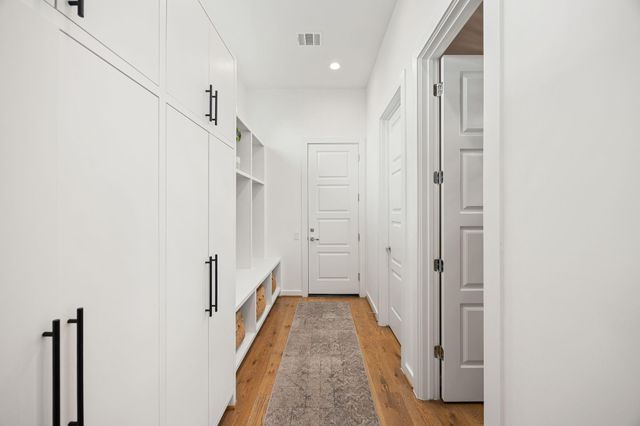 2616 Fenwood Road, West University Place, TX 77005