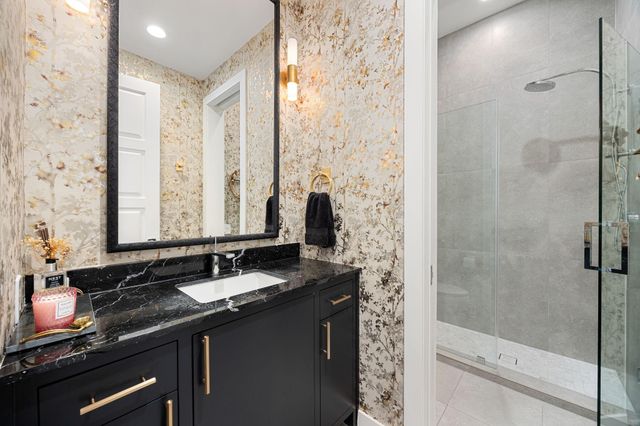 2616 Fenwood Road, West University Place, TX 77005