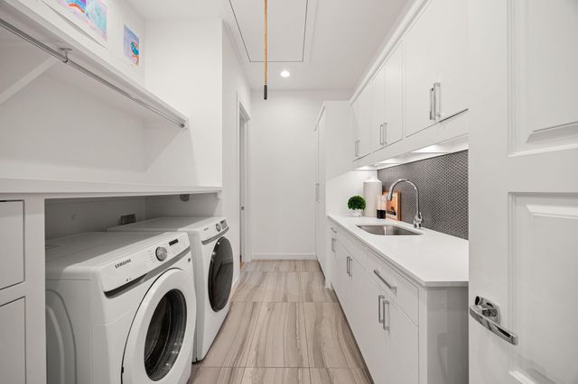 2616 Fenwood Road, West University Place, TX 77005