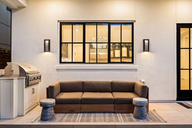 2616 Fenwood Road, West University Place, TX 77005