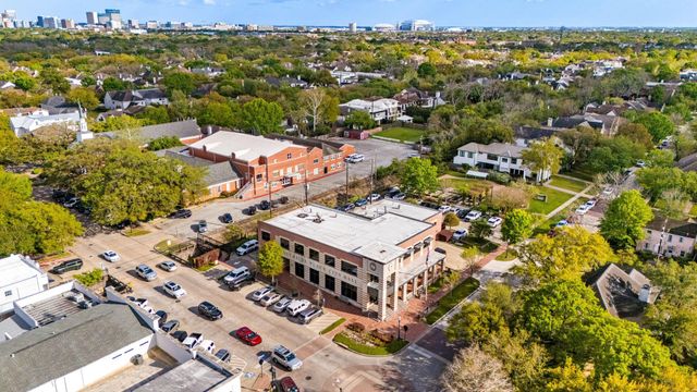 2616 Fenwood Road, West University Place, TX 77005