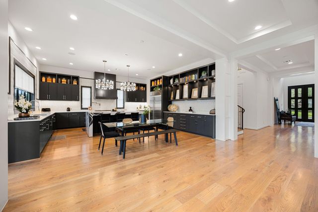 2616 Fenwood Road, West University Place, TX 77005