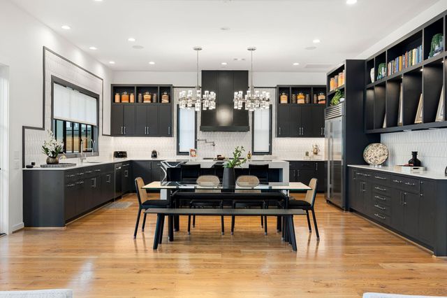 2616 Fenwood Road, West University Place, TX 77005