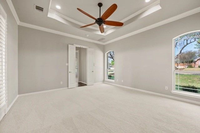 24 W Hillside Place, Trophy Club, TX 76262