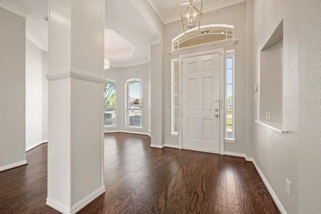 24 W Hillside Place, Trophy Club, TX 76262