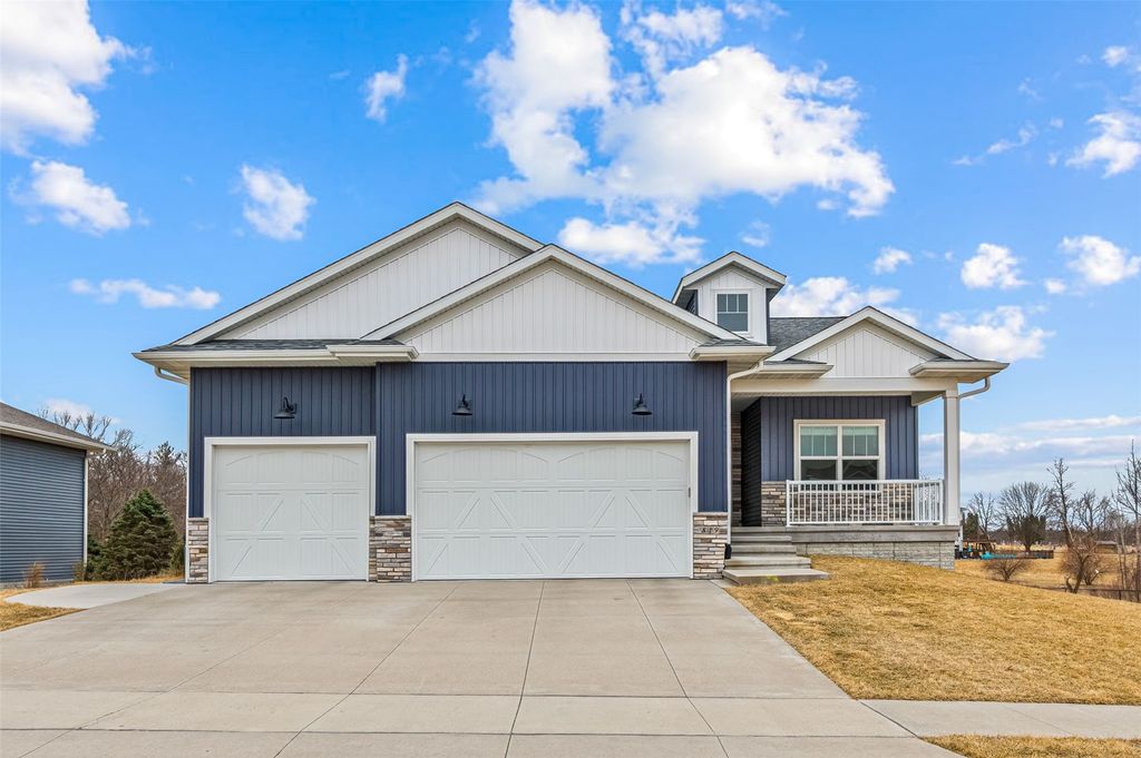 819 Old Mill Lane, Solon, IA 52333