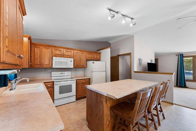 2838 WOODALE AVENUE, Green Bay, WI 54313
