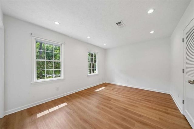 5132 Willow Point Parkway, Marietta, GA 30068