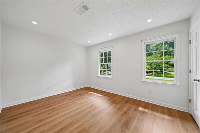 5132 Willow Point Parkway, Marietta, GA 30068