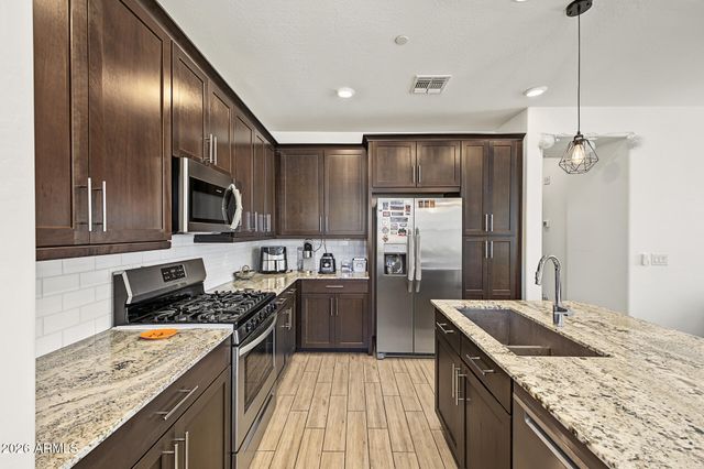 4077 S SABRINA Drive 19, Chandler, AZ 85248