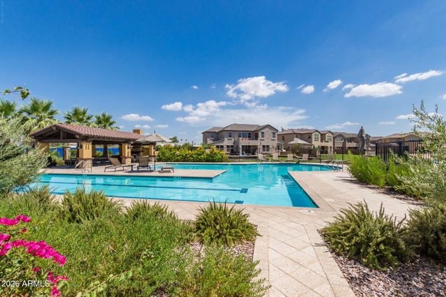 4077 S SABRINA Drive 19, Chandler, AZ 85248