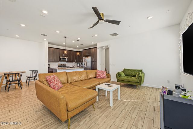 4077 S SABRINA Drive 19, Chandler, AZ 85248