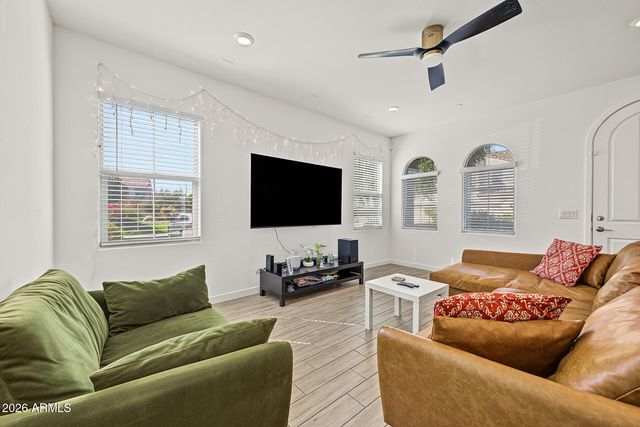 4077 S SABRINA Drive 19, Chandler, AZ 85248