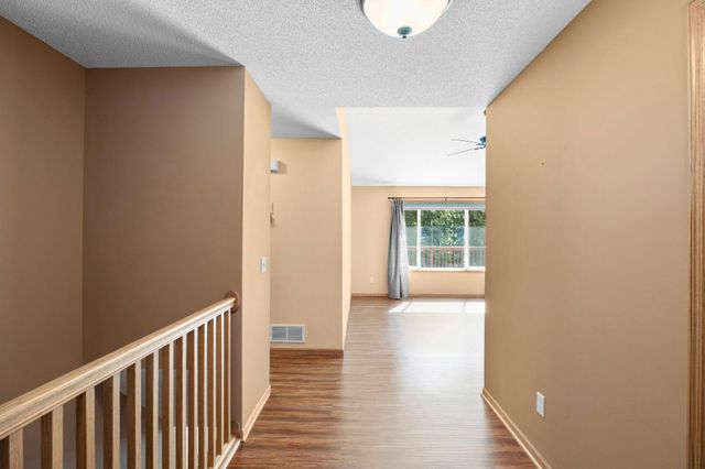 25521 8th Street W, Zimmerman, MN 55398