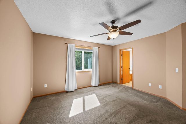 25521 8th Street W, Zimmerman, MN 55398