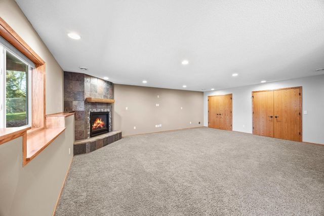 25521 8th Street W, Zimmerman, MN 55398