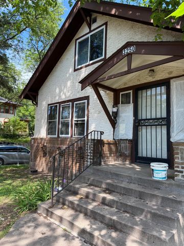 3250 Bryant Avenue N, Minneapolis, MN 55412