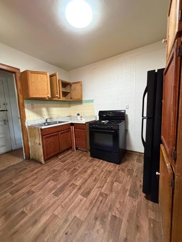 3250 Bryant Avenue N, Minneapolis, MN 55412