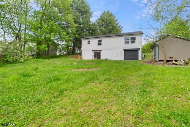 93 River View Way, Montague Twp., NJ 07827