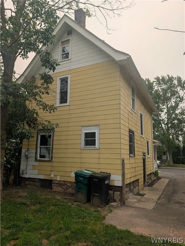 2962 Mckoon Avenue, Niagara Falls, NY 14305