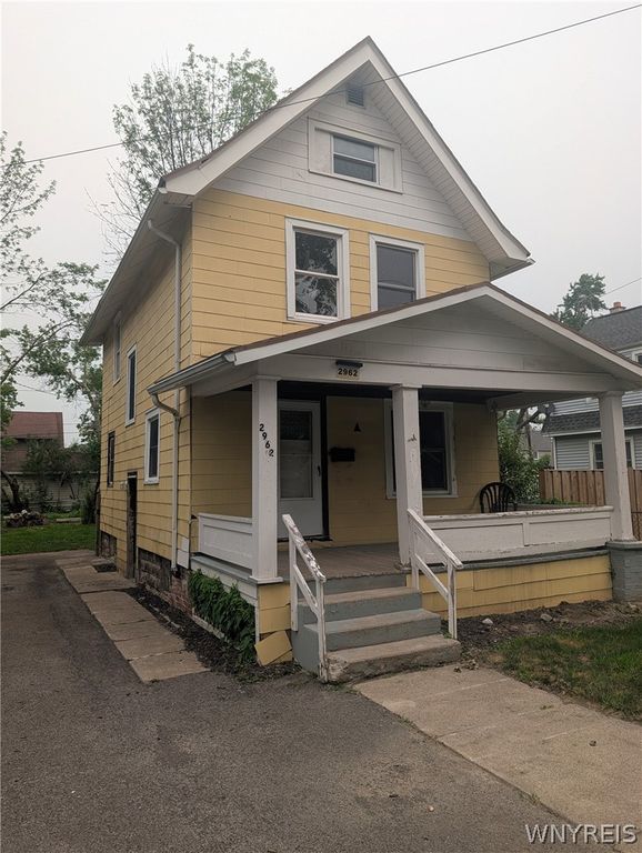 2962 Mckoon Avenue, Niagara Falls, NY 14305