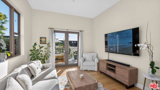 5787 Calpine Drive, Malibu, CA 90265