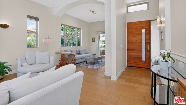 5787 Calpine Drive, Malibu, CA 90265