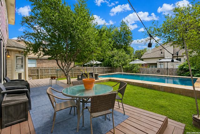 221 VALONA DR, Cibolo, TX 78108