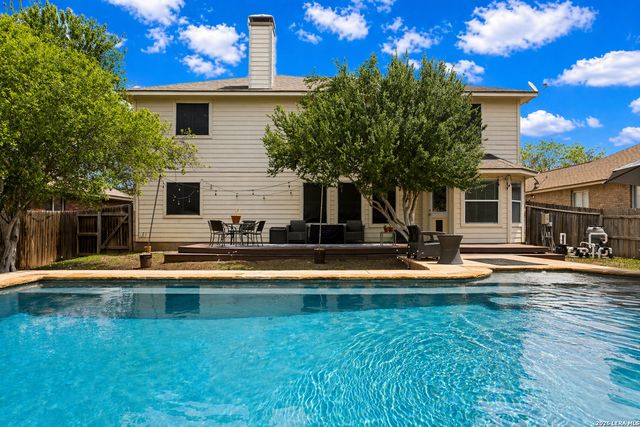 221 VALONA DR, Cibolo, TX 78108