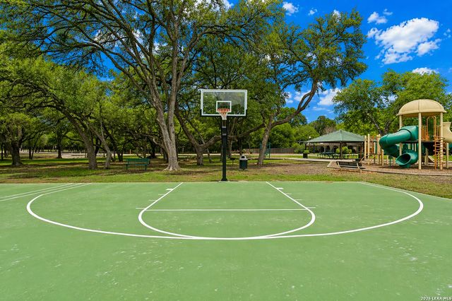 221 VALONA DR, Cibolo, TX 78108