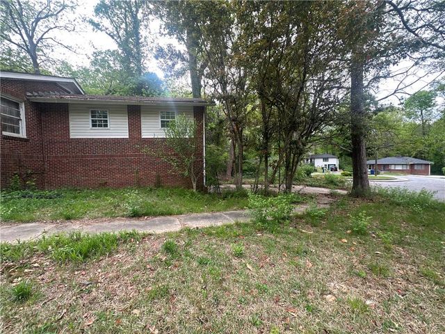 110 Leathers Circle NW, Atlanta, GA 30314
