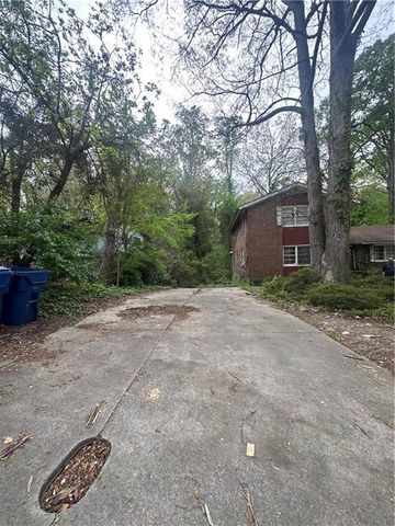110 Leathers Circle NW, Atlanta, GA 30314