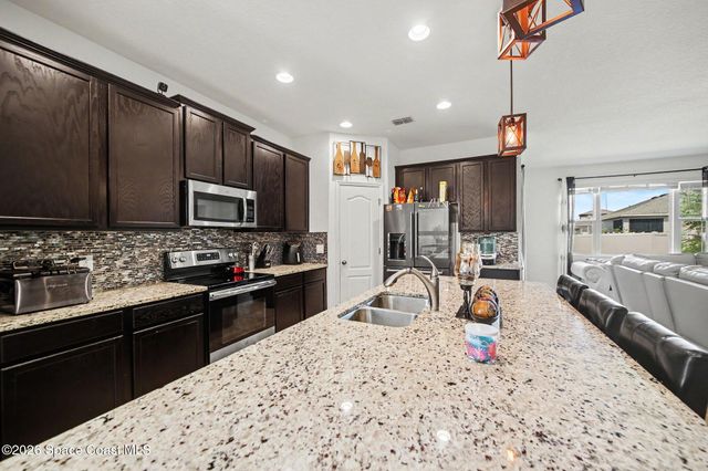 191 Hydra Way, Groveland, FL 34736